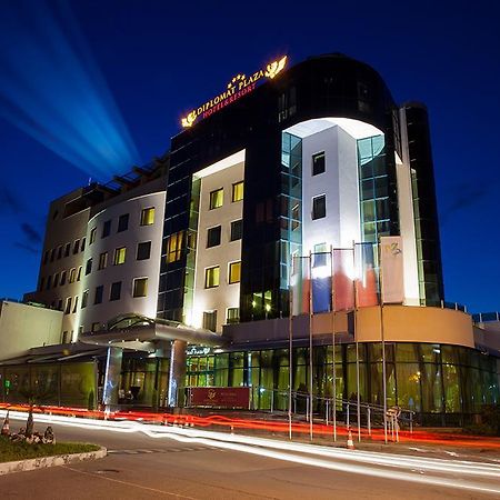Diplomat Plaza Hotel & Resort Lukovit Ngoại thất bức ảnh