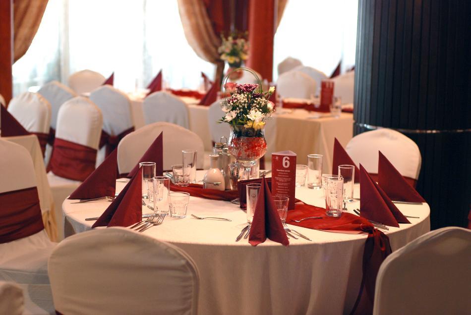 Diplomat Plaza Hotel & Resort Lukovit Ngoại thất bức ảnh